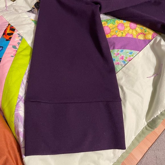 AKIMA 2 Piece Purple Tank and 3/4 Sleeve Jacket Made in Canada - Picture 6 of 8
